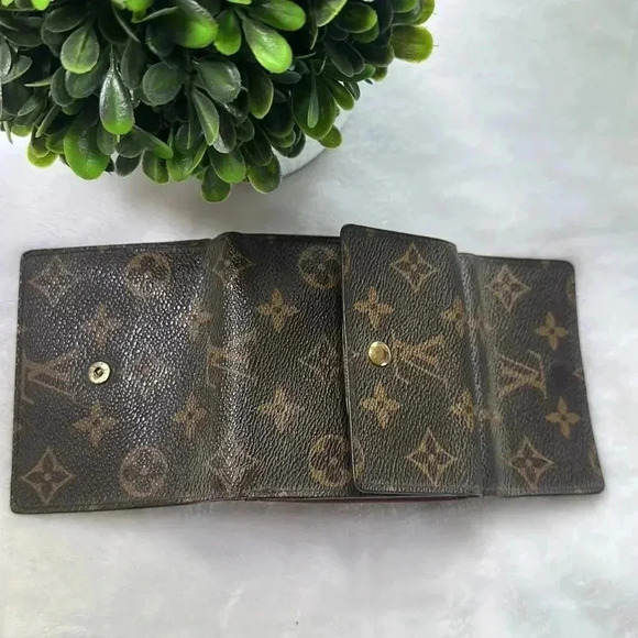 Louis Vuitton Elise Wallet Monogram Canvas - Picture 10 of 11